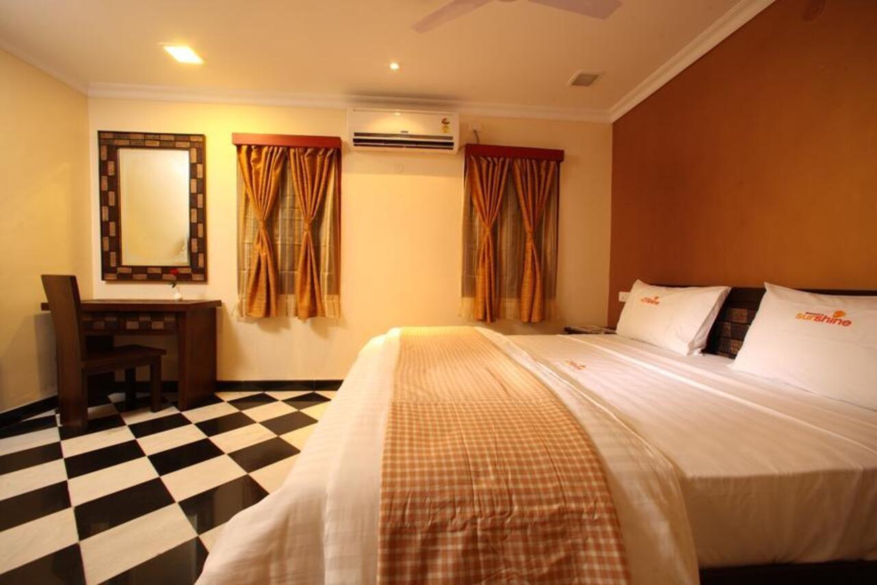 Meenakshi'S Sunshine Hotel Madurai Luaran gambar