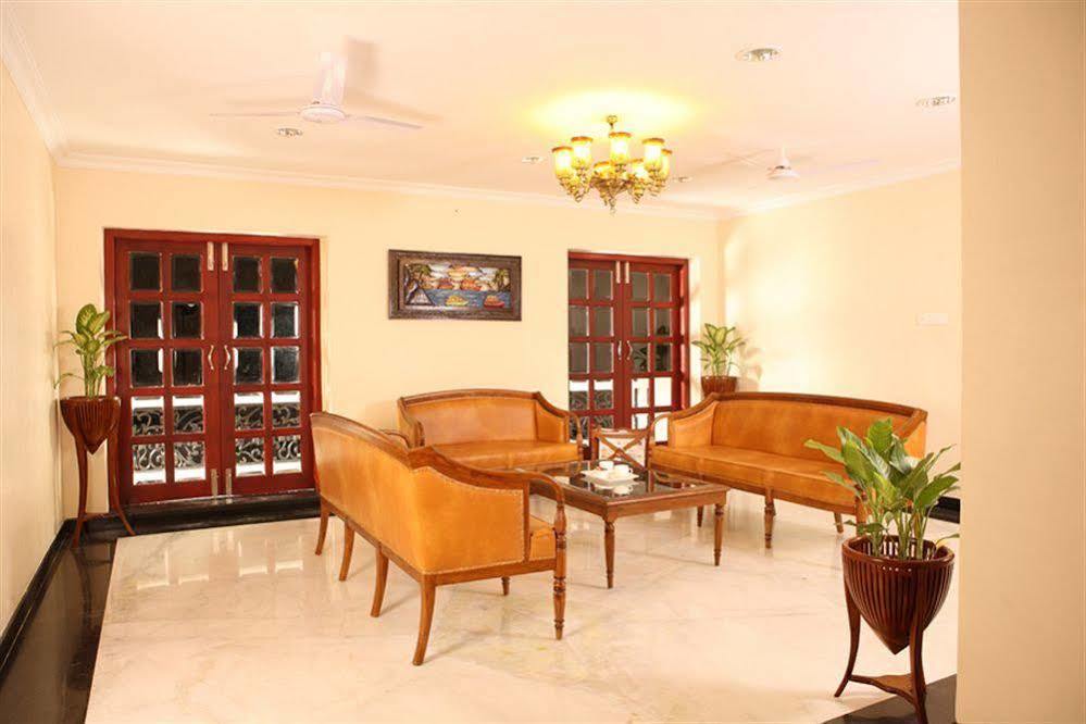 Meenakshi'S Sunshine Hotel Madurai Luaran gambar